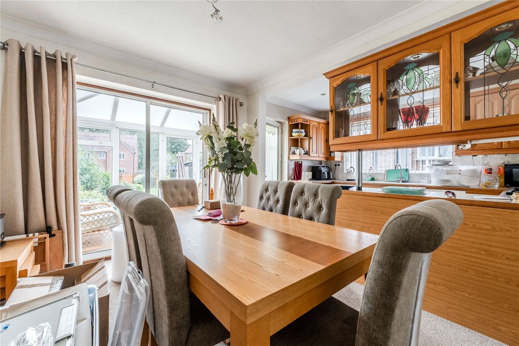 Property photo 3 of 14 Dining Kitchen