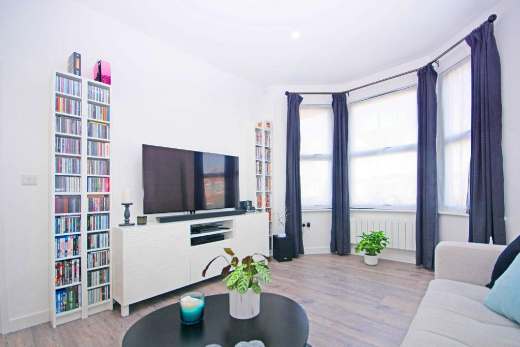 Property photo 2 of 20 4192861