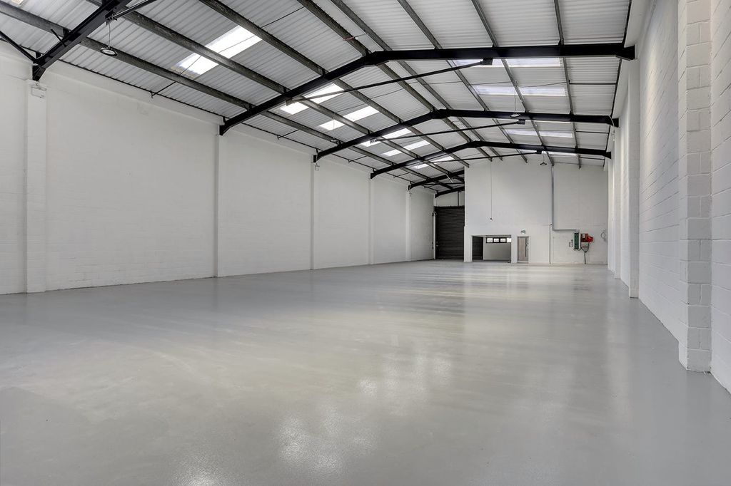 Property photo 2 of 6 Unit 8 2.Jpg