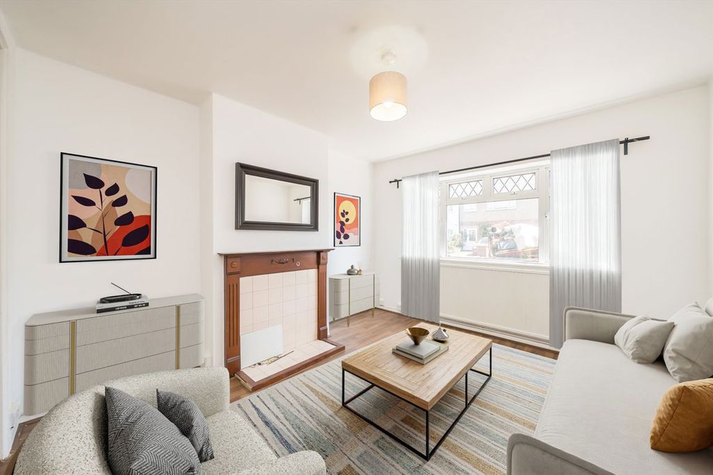 Property photo 1 of 5
