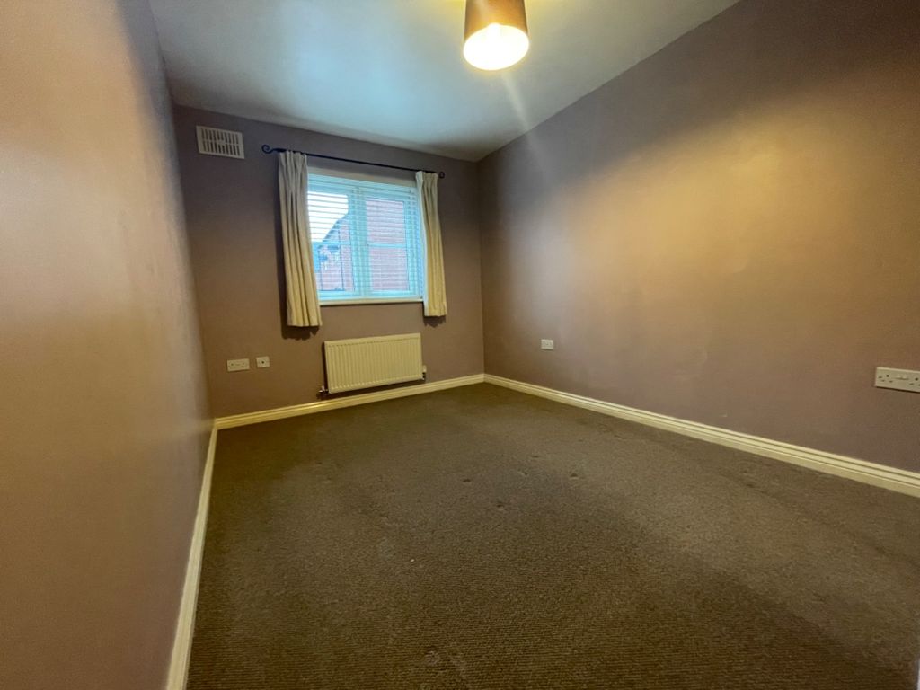 Property photo 3 of 12 2029284