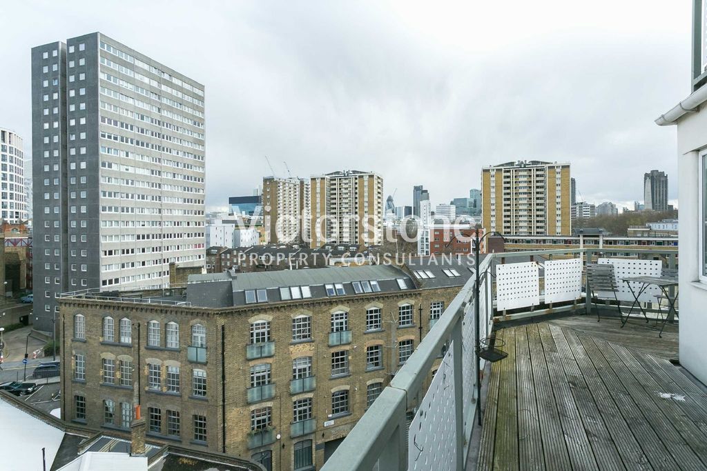 Property photo 3 of 12 3576864