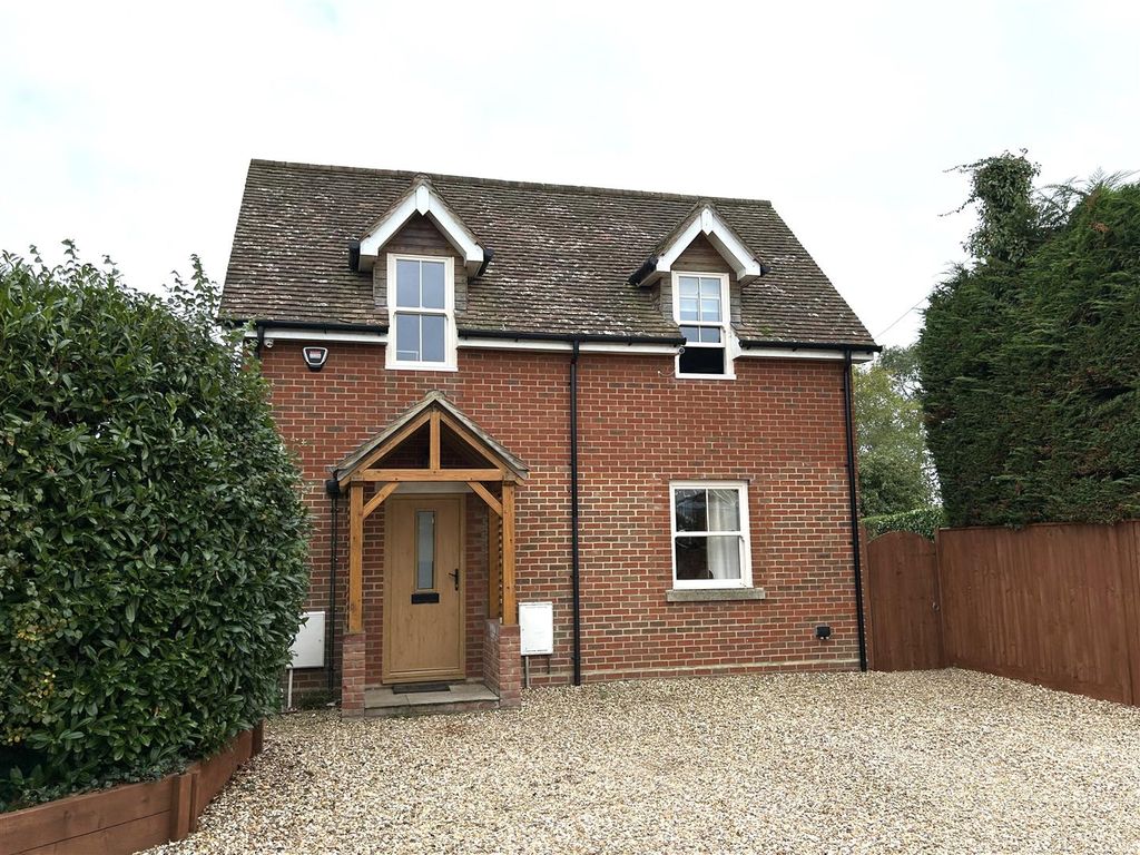 Property photo 2 of 41 E1.Jpeg