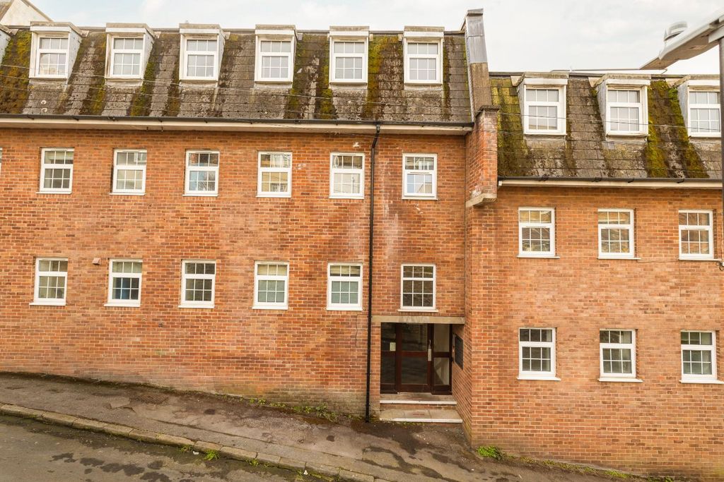 Property photo 3 of 9 Char0009.Jpg