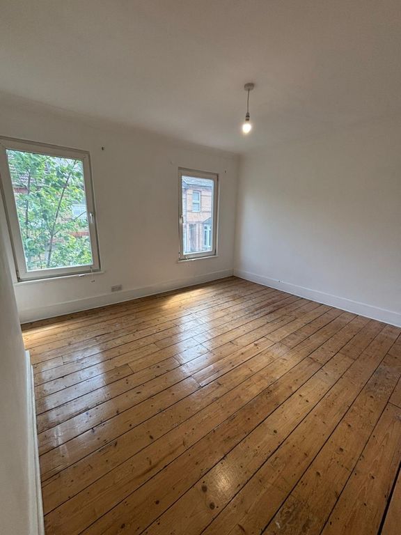 Property photo 2 of 20 4287071