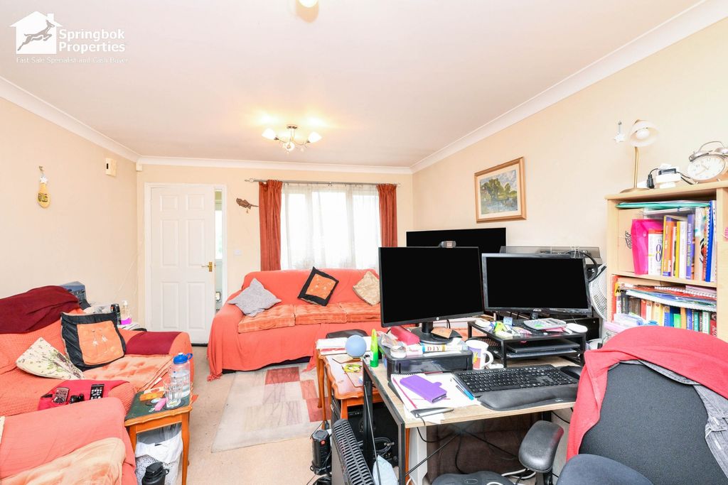 Property photo 3 of 15 Image 2