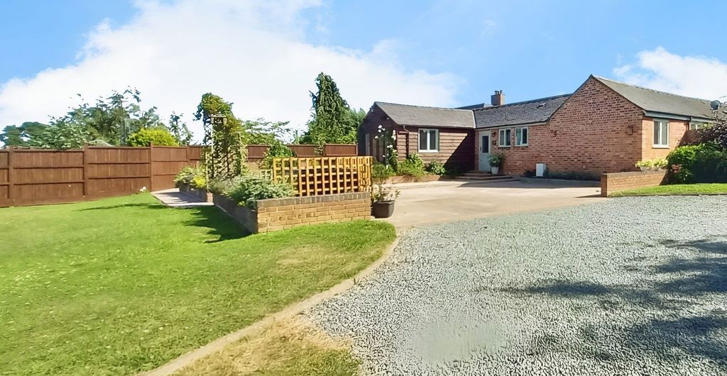 Property photo 1 of 28