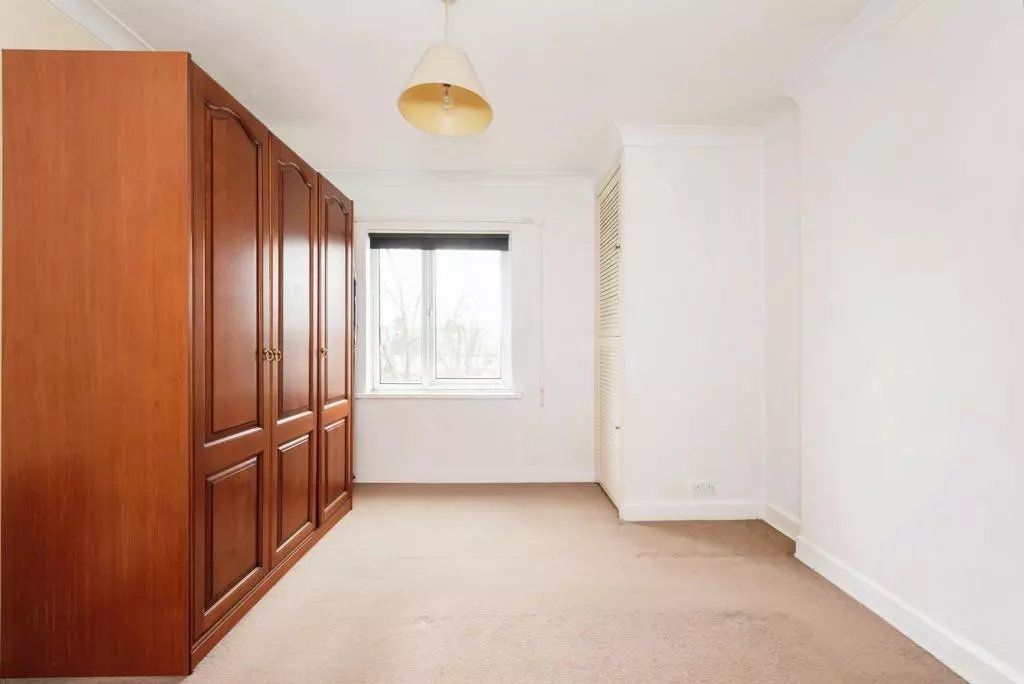 Property photo 3 of 13 Picture No. 14