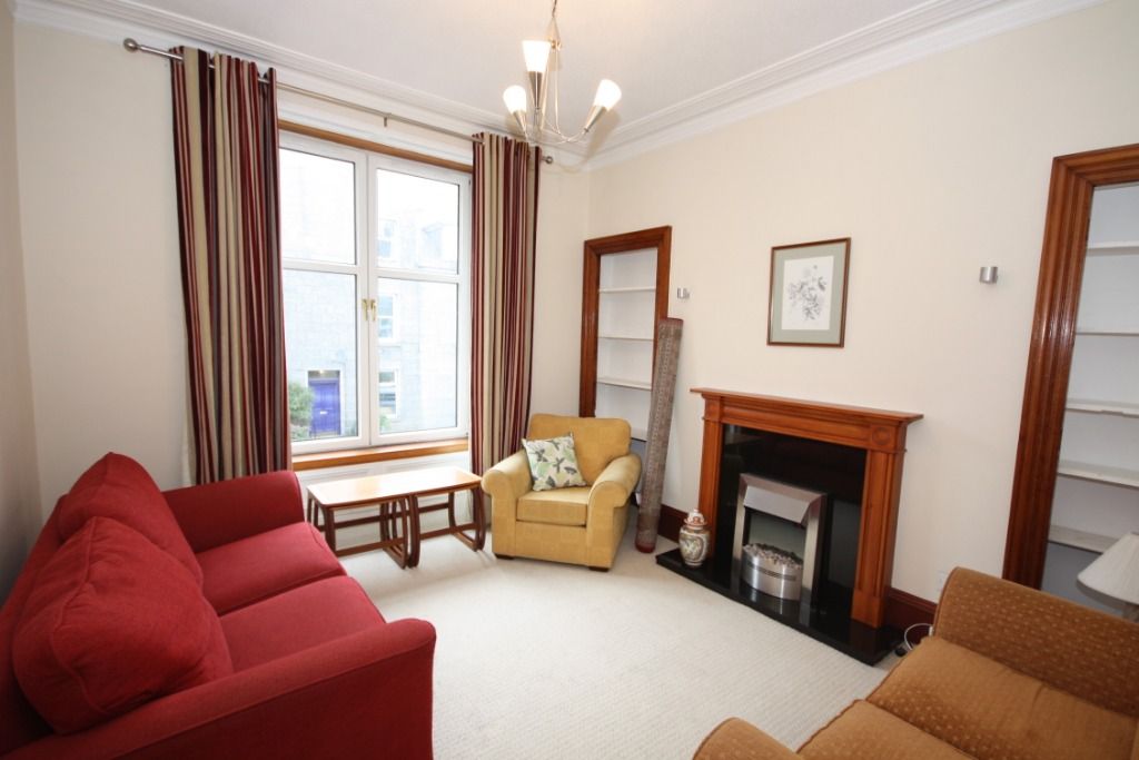 Property photo 2 of 6