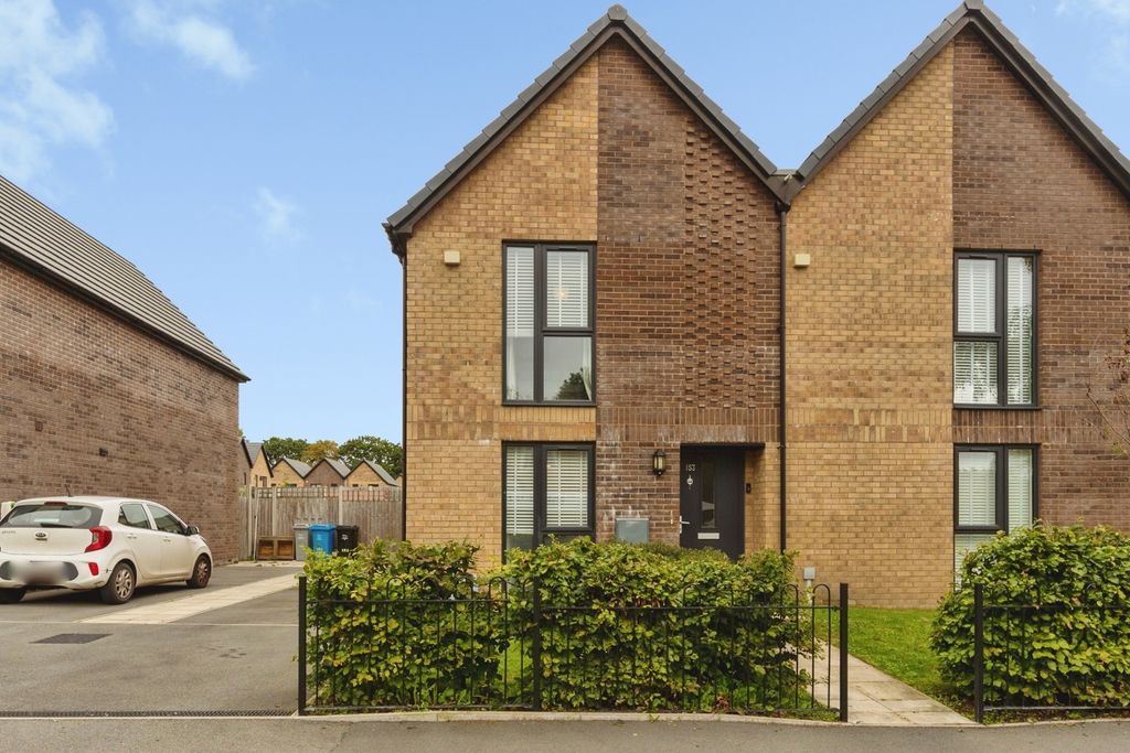 Property photo 1 of 19 Pbox-Img.Jpg