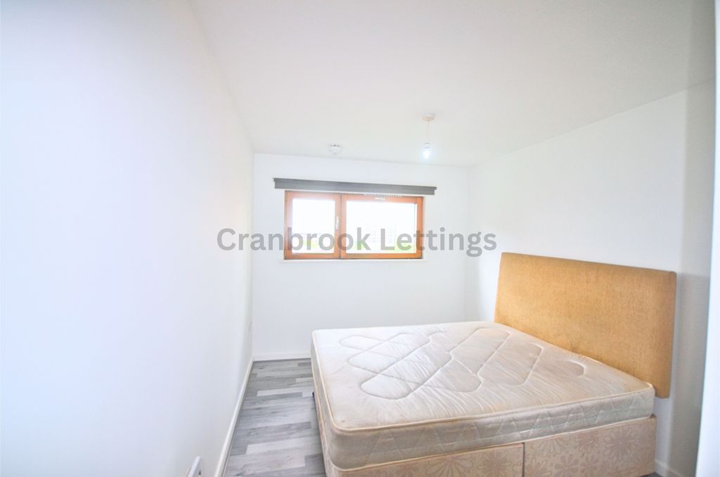 Property photo 3 of 7 Gallery