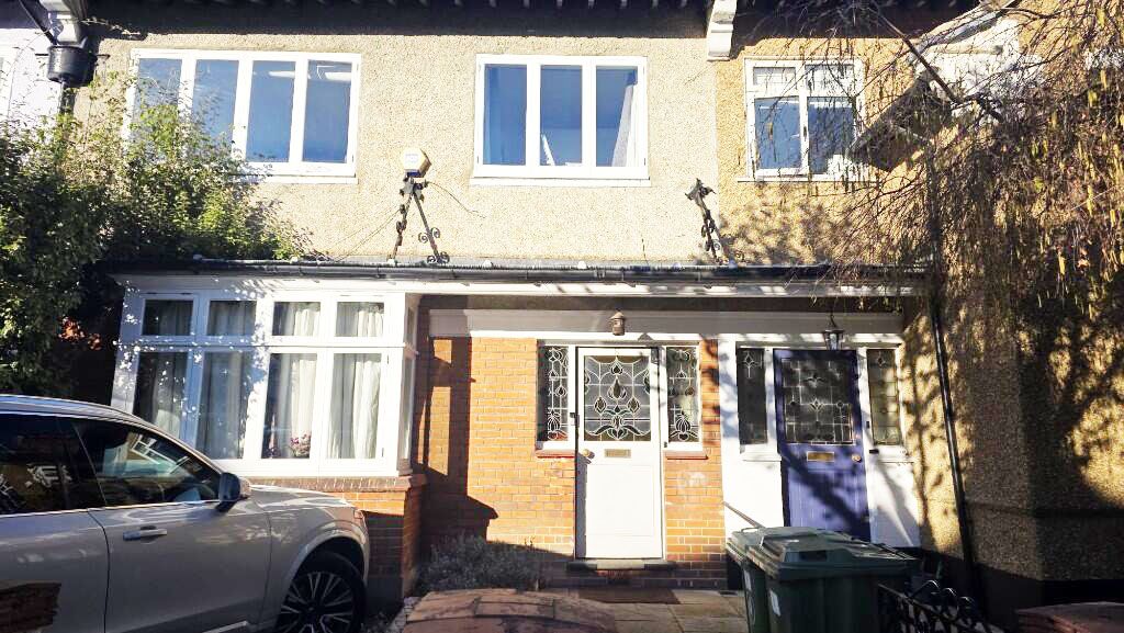 Property photo 1 of 27