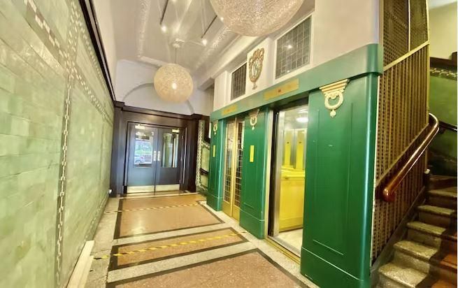 Property photo 2 of 11