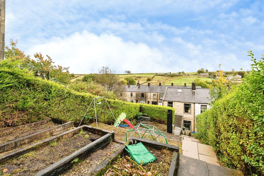 Property photo 3 of 20 Pbox-Img.Jpg