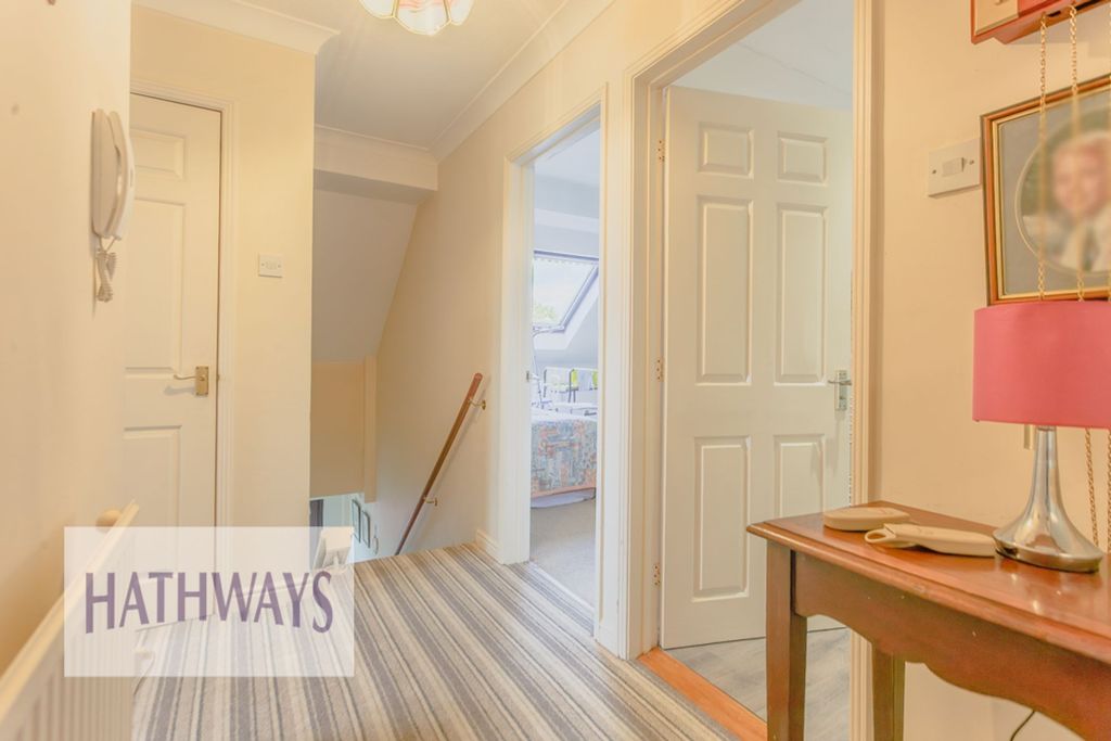 Additional image 4 of 2 bed flat for saleRose Gardens, Croesyceiliog NP44