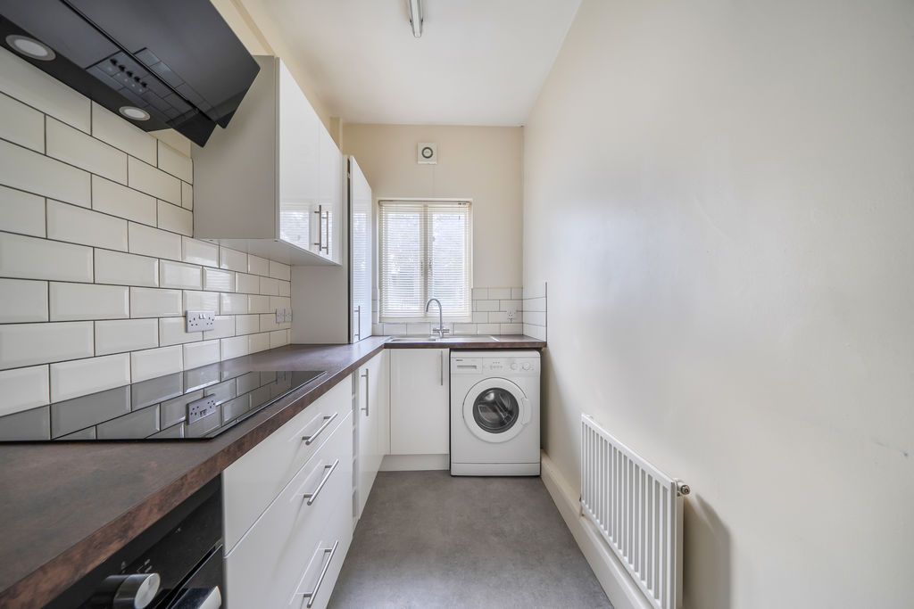 Property photo 2 of 15 Photo 12