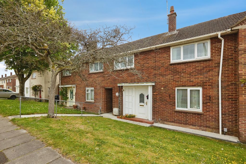 Property photo 1 of 15