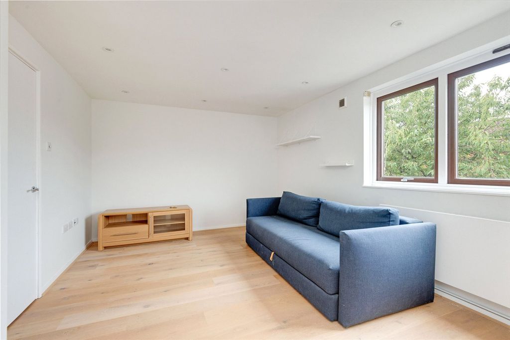 Property photo 1 of 15 Picture No. 34