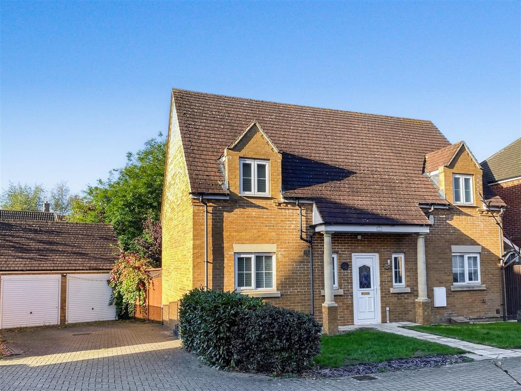 Property photo 1 of 24 Front.Jpg