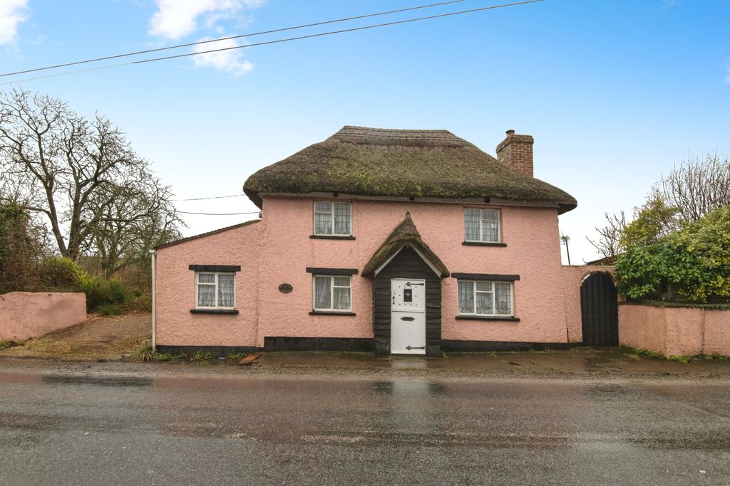 Property photo 1 of 15 Front