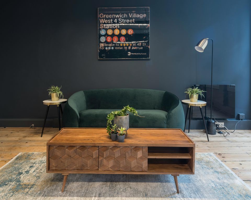 Property photo 2 of 10 3rd Floor