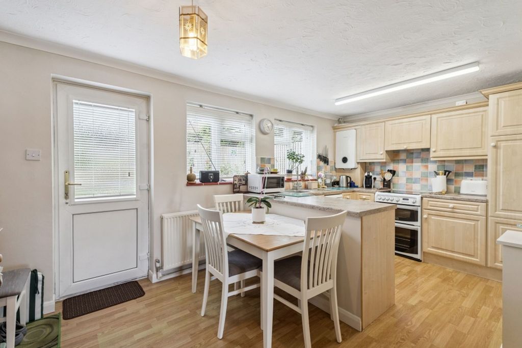 Property photo 3 of 14 Photo 3