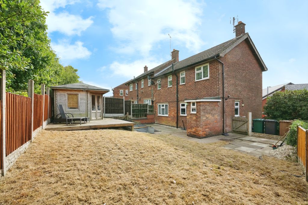 Property photo 1 of 9