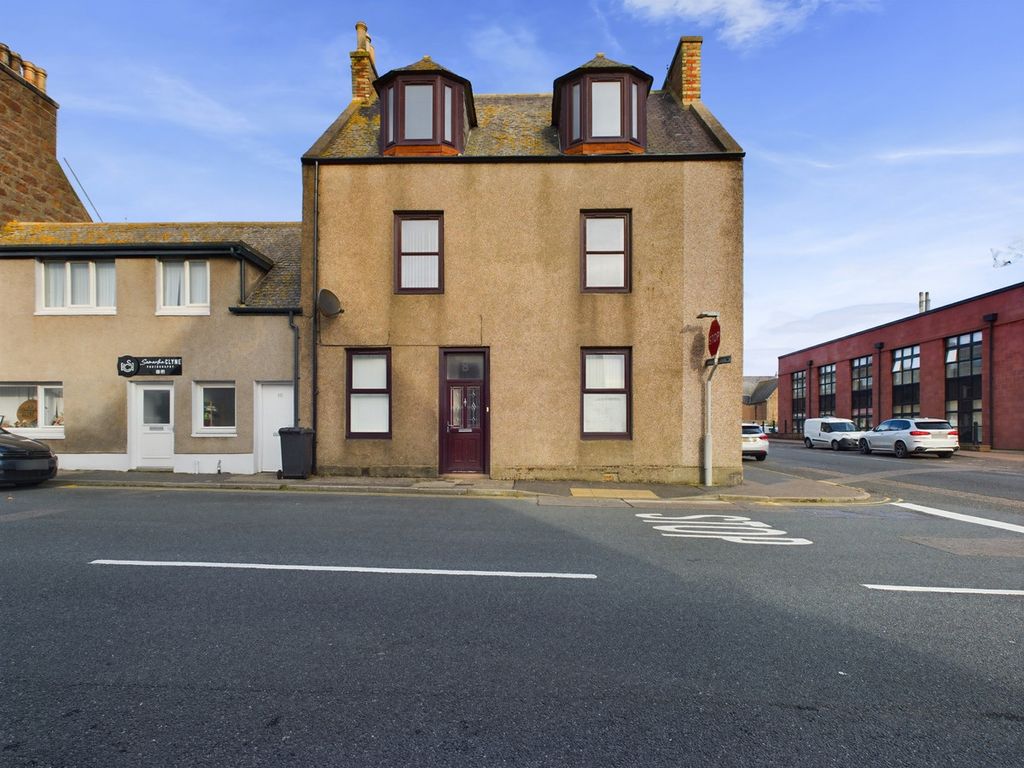 Property photo 1 of 34
