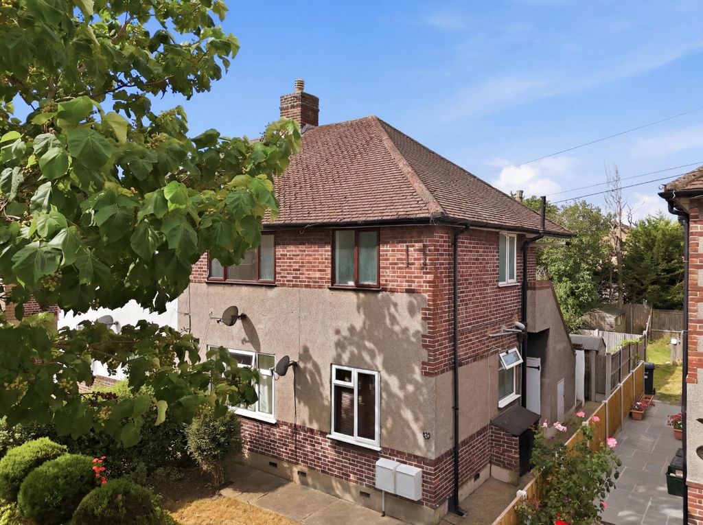 Property photo 1 of 11 5136200