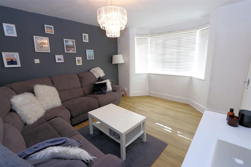 Property photo 3 of 15 M R Cottages 4