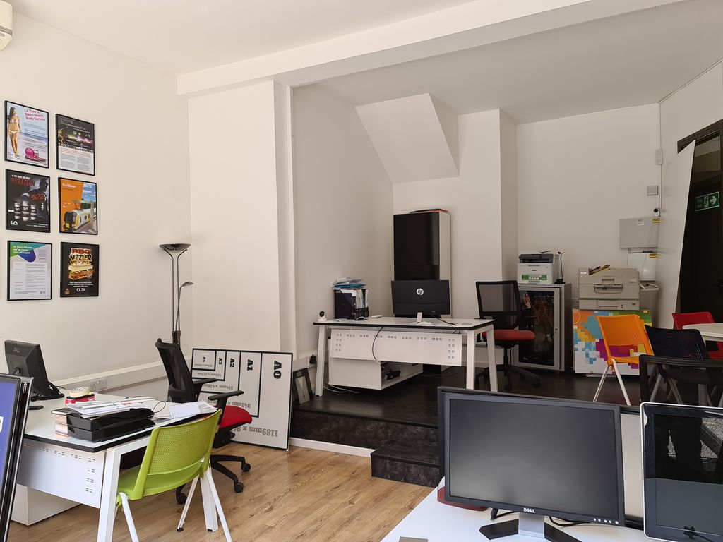 Property photo 3 of 3