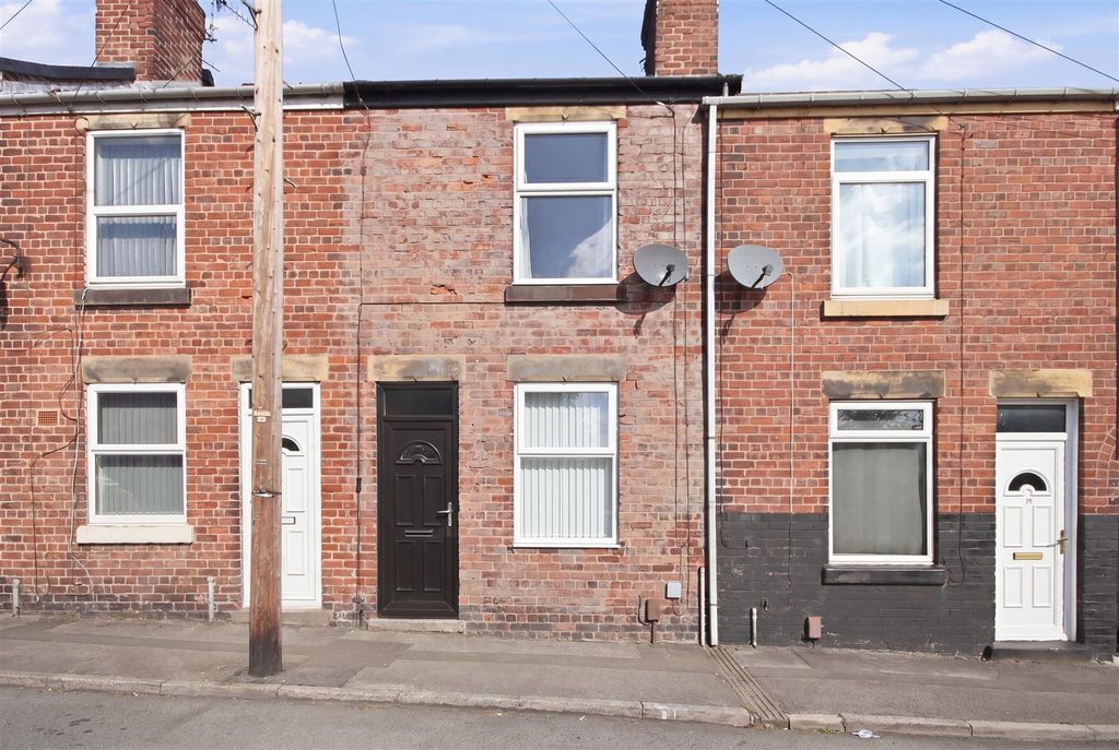 Property photo 1 of 12 Front