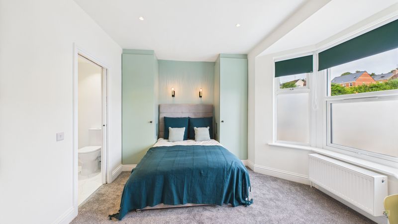 Property photo 2 of 7 Photo 2