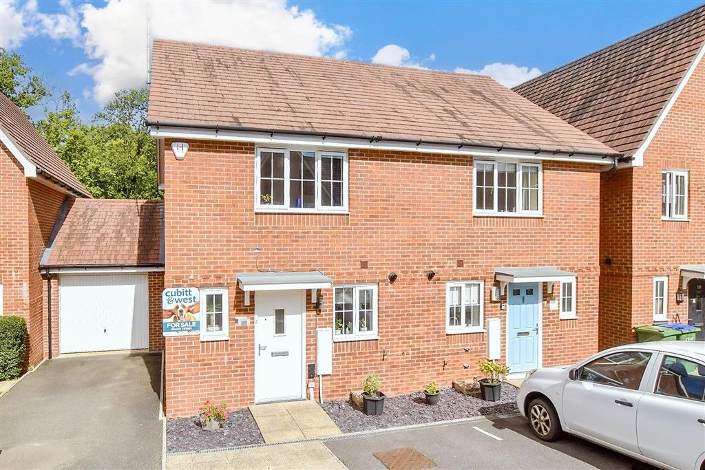 Property photo 2 of 11 H5R24 - External (Web)