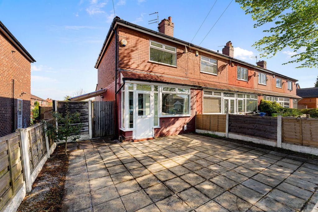 Property photo 1 of 19