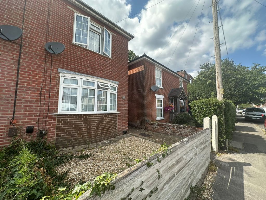 Property photo 2 of 13 Picture No. 25