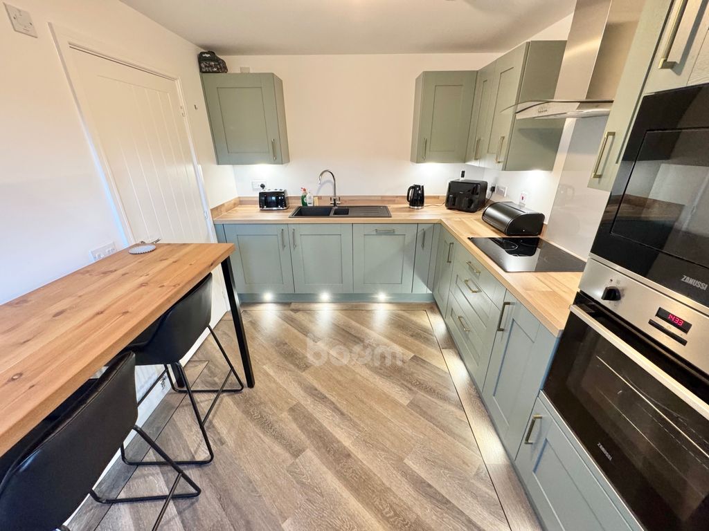 Property photo 2 of 32 Img_8765