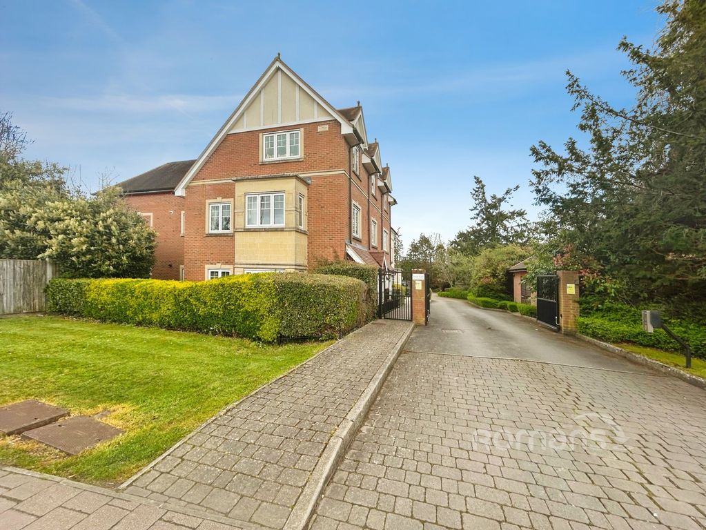 Property photo 1 of 11 Pbox-Img.Jpg