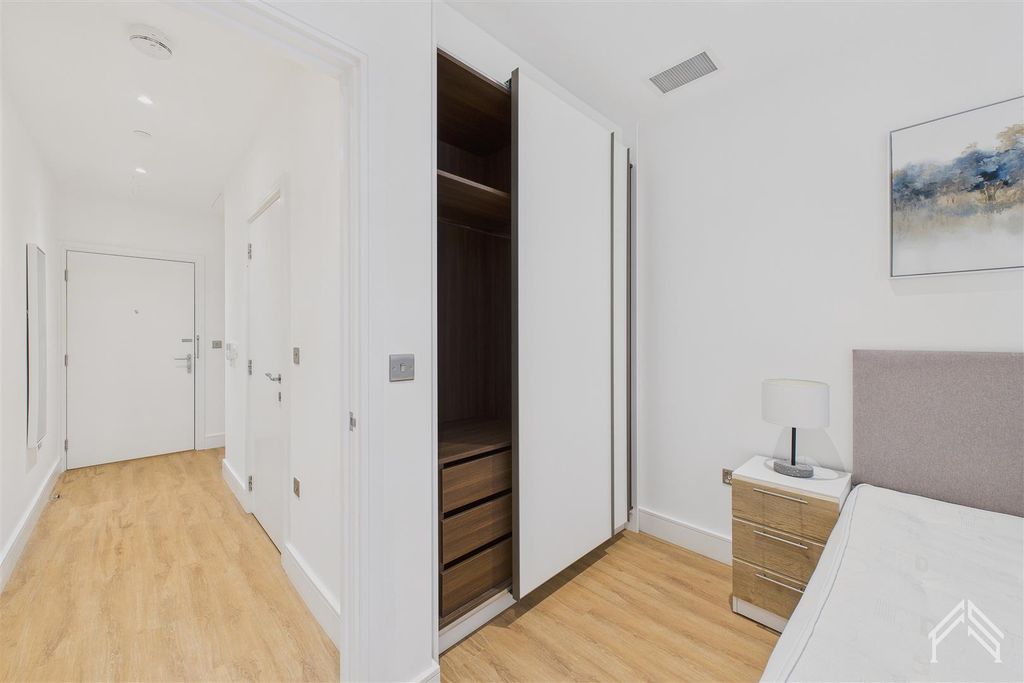 Property photo 3 of 14 5.Jpg