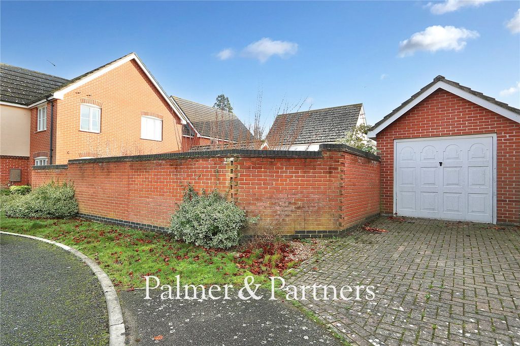 Property photo 2 of 31 Picture No. 04