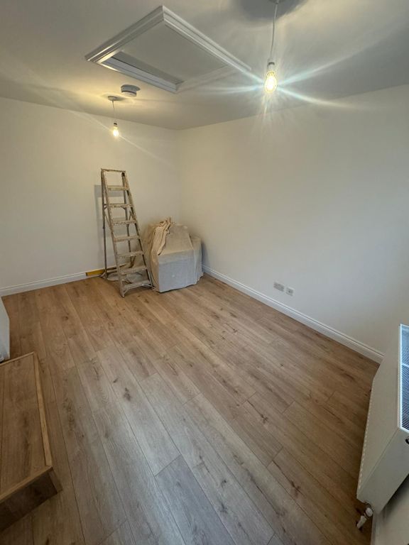Property photo 1 of 3 Lovely 1-Bedroom Flat In Ilford