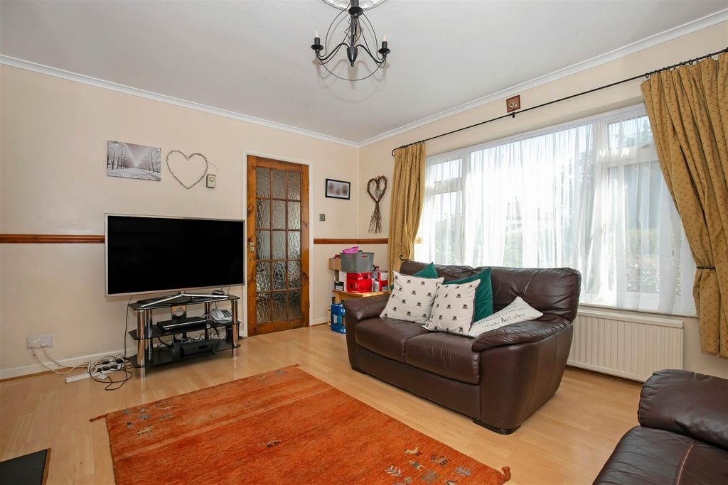 Property photo 2 of 28 Img_9801.Jpg