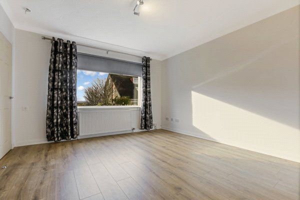 Property photo 2 of 21 Picture No. 08