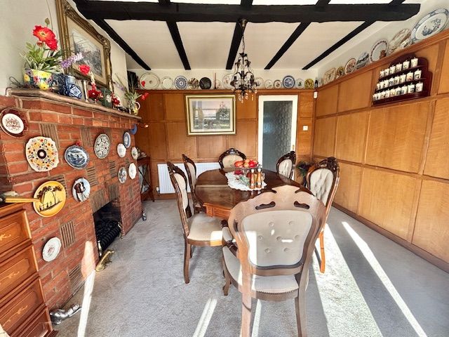 Property photo 3 of 25 Dining Room