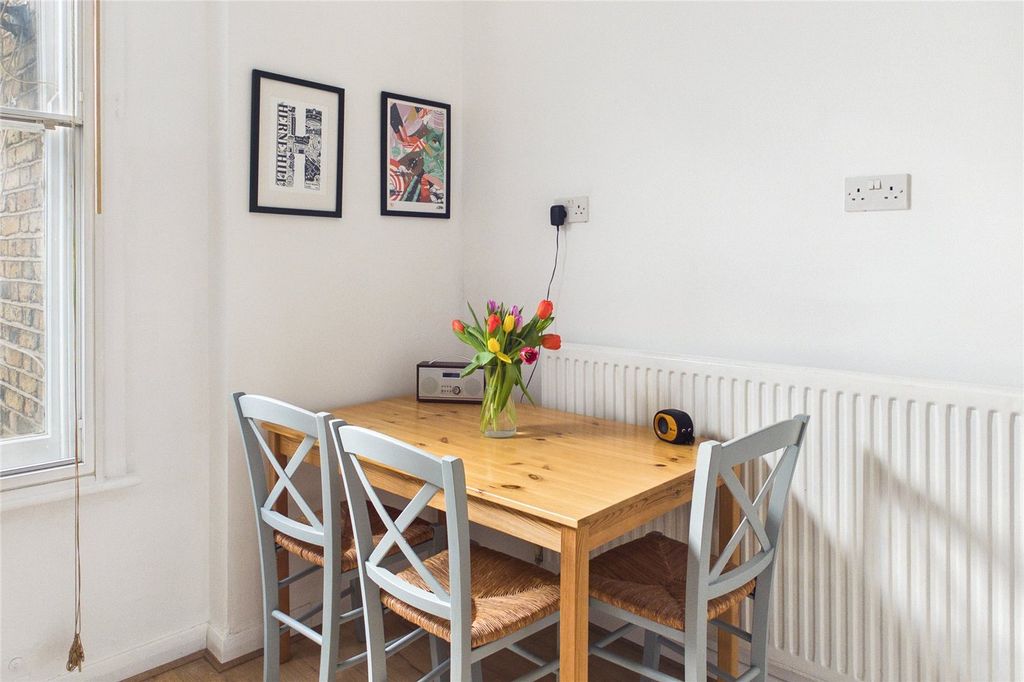 Property photo 3 of 11 Picture No. 09