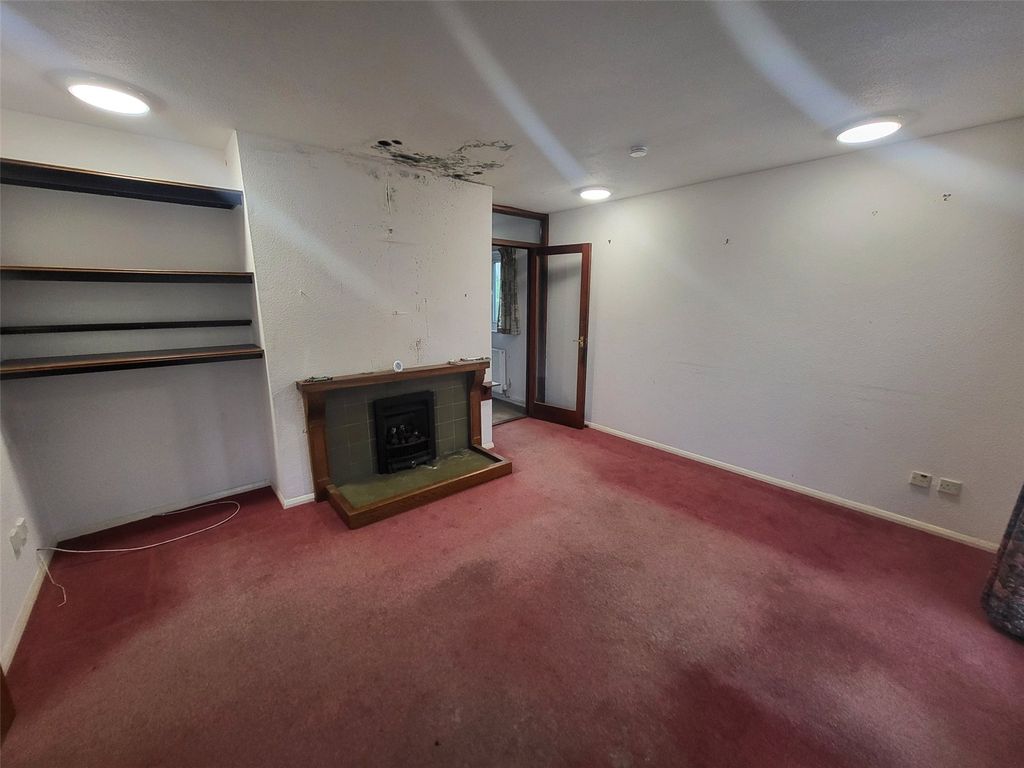 Property photo 3 of 29 Picture No. 48