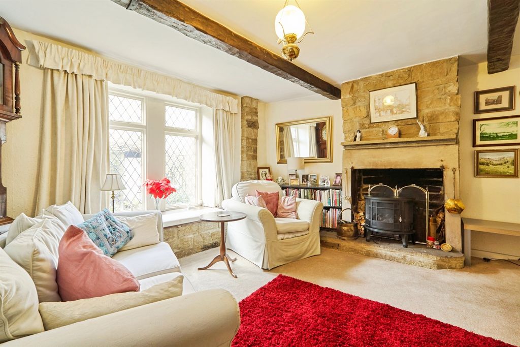 Property photo 3 of 17