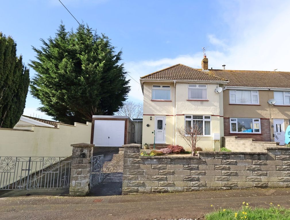 Property photo 3 of 28