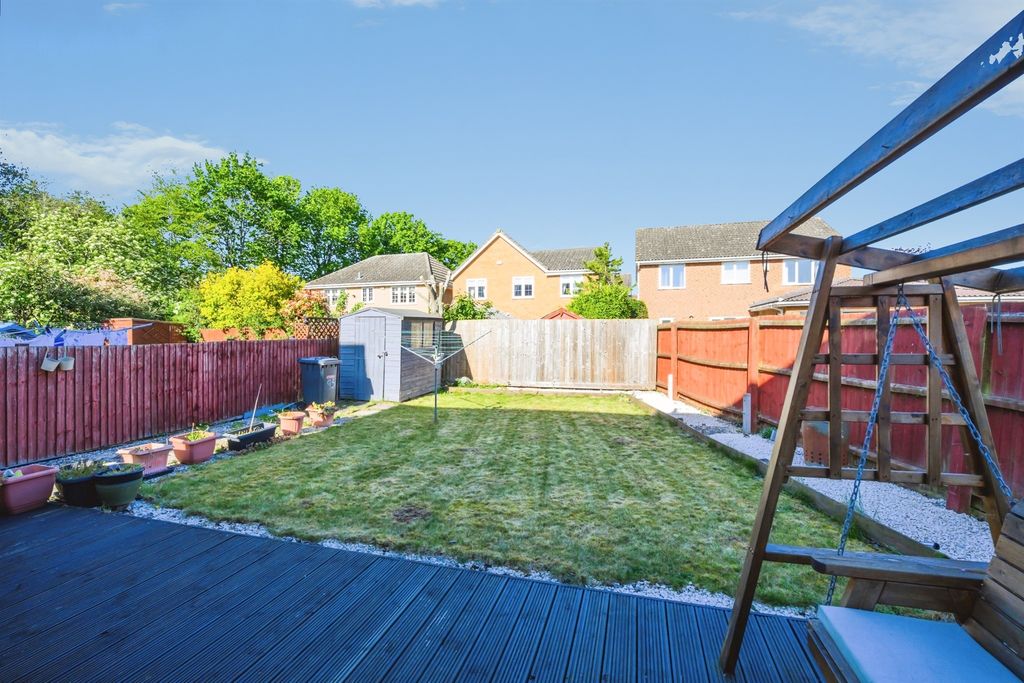 Property photo 3 of 13