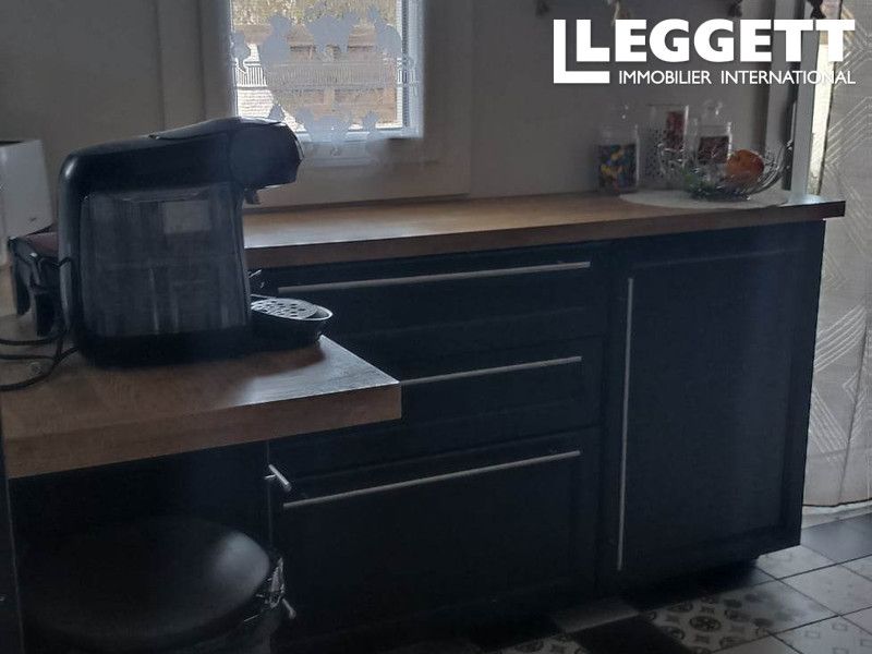 Property photo 3 of 10